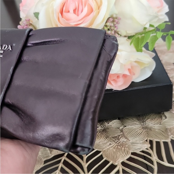 Authentic Prada wallet - Picture 4 of 11